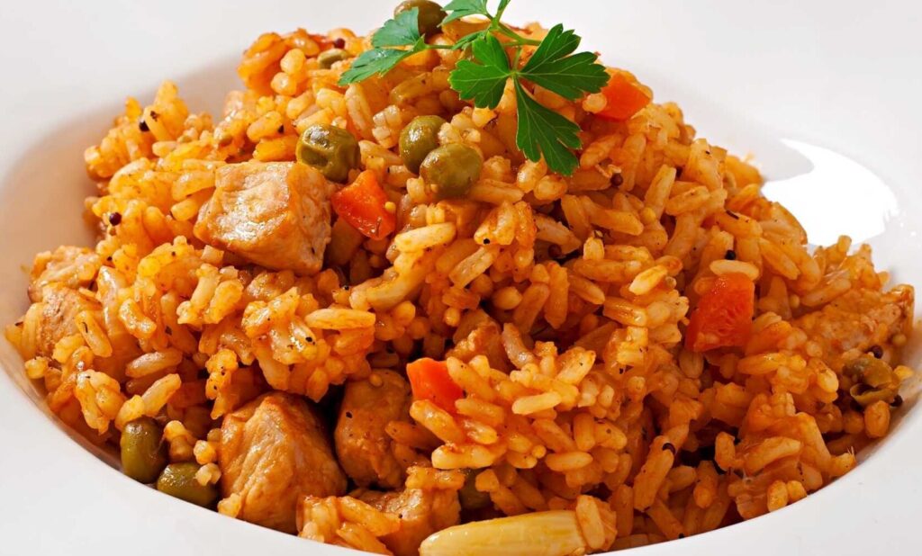 guiso de arroz con carne