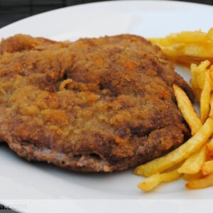 Milanesa de Novillo con guarnición — Grande
