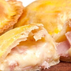 Empanada de Jamon y Queso